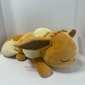 POKEMON Sleeping Eevee plush stuffed animal 2023 game freak Nintendo toy